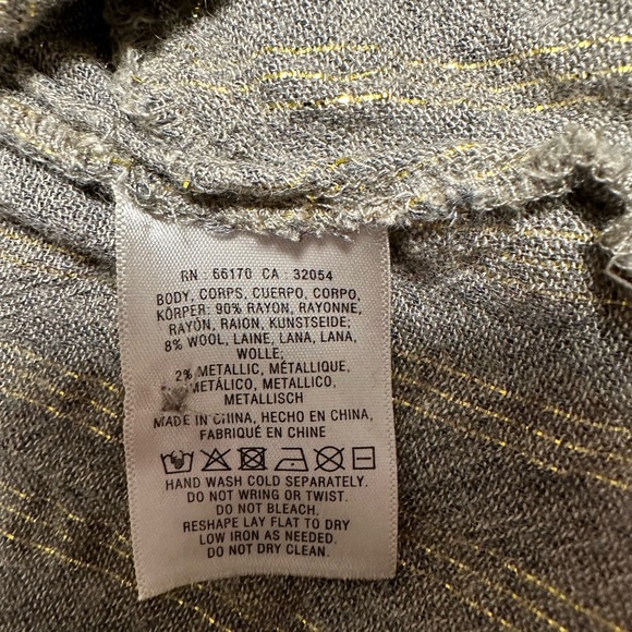 Anthropologie akemi + kin Itzel metallic button down size M VGUC - Picture 9 of 10